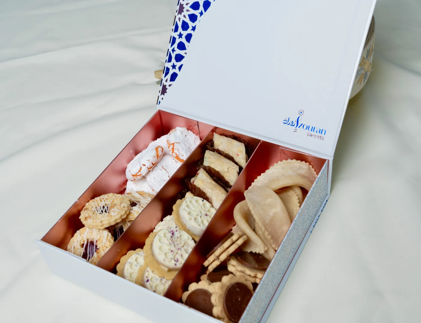 Sable Sweets Menu Oudaya box – Almond & Sablé Sweet Collection – izouran.ca